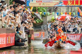 董路谈王大雷首发表现：表现出所有优点，但没受到考验